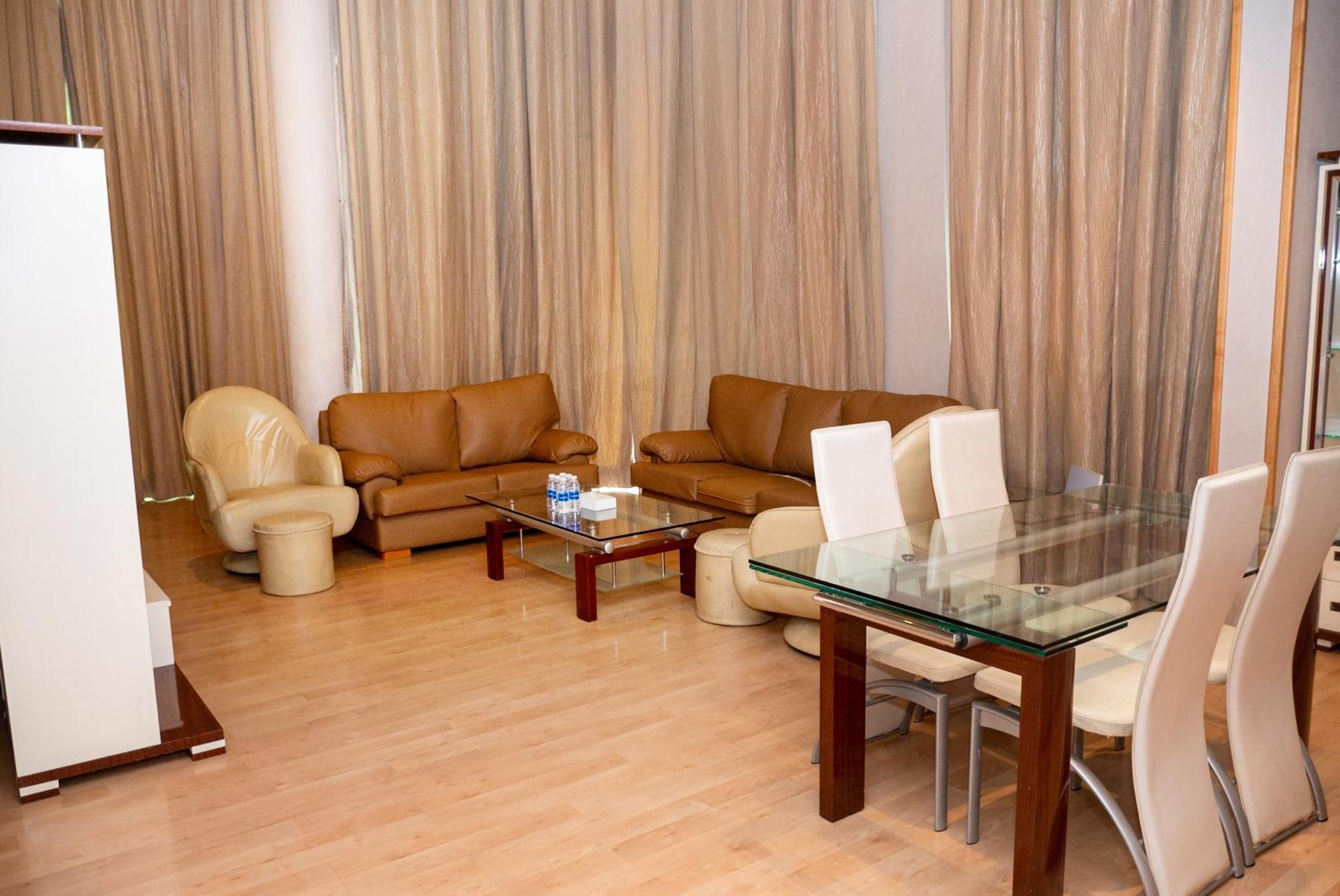 Aparthotel One Pavilion Luxury Serviced 4*