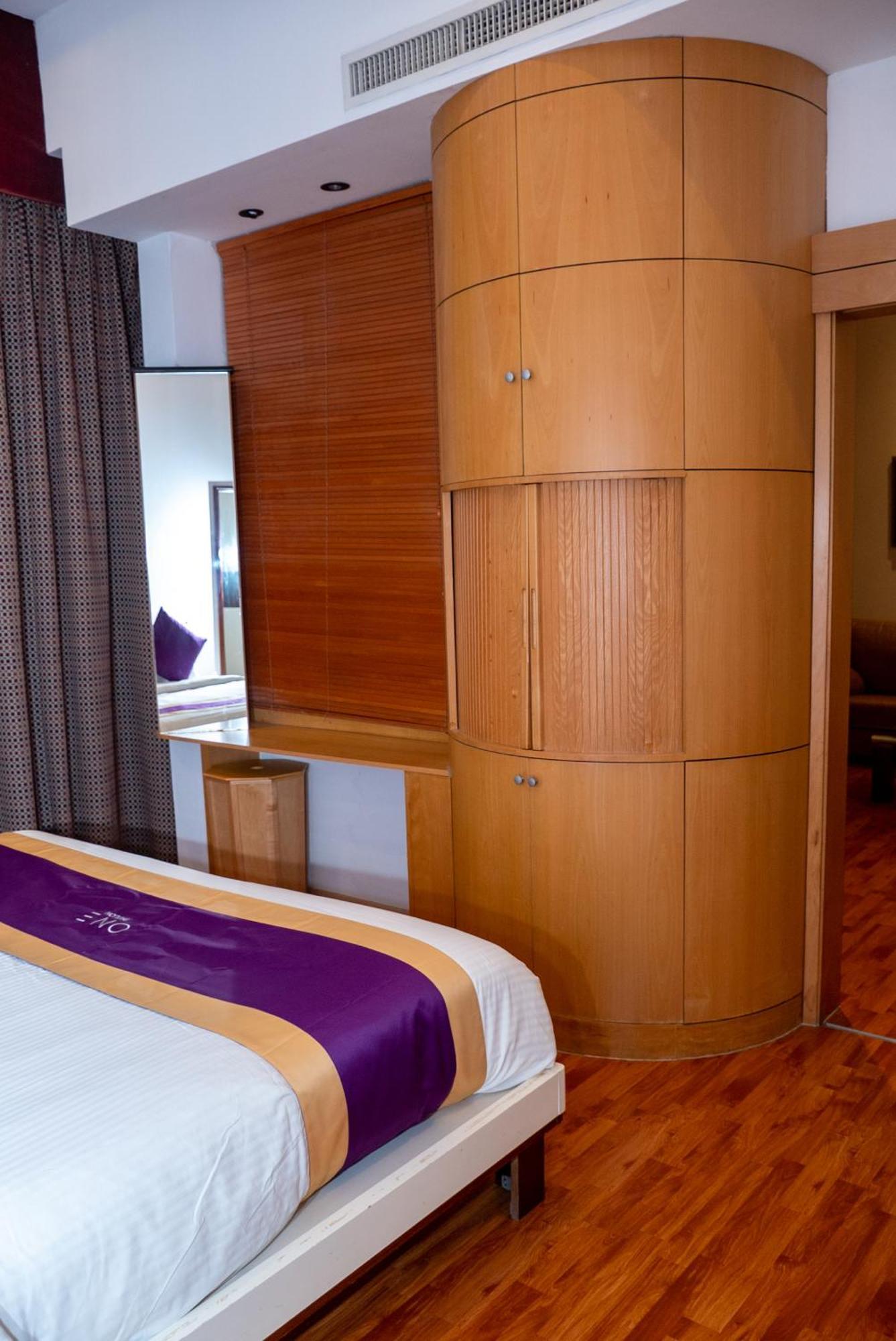 One Pavilion Luxury Serviced 4*